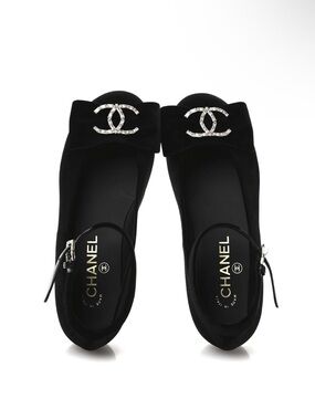 NWOT CHANEL 24K Black Velour Crystal CC-bow Embellished Ankle-Strap Flats 37